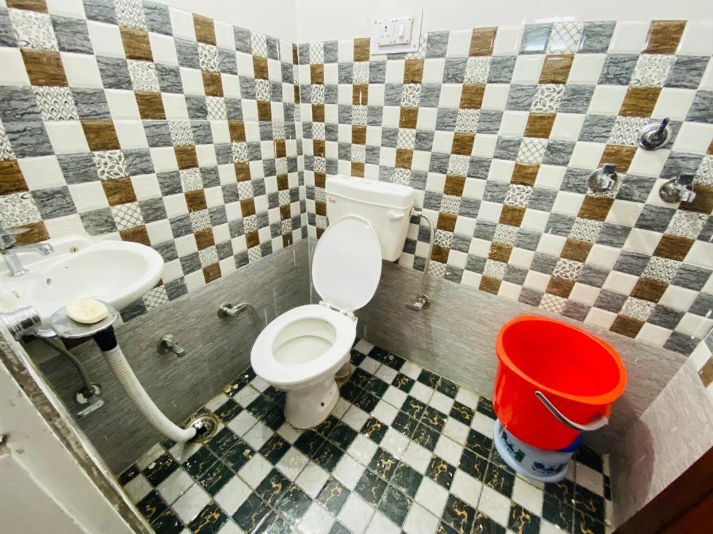 Hotel Hari Ganga - Harkipauri Road Haridwar Bagian luar foto
