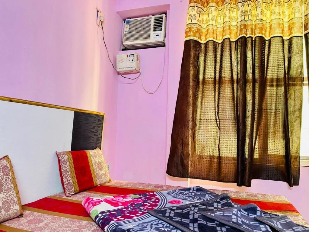 Hotel Hari Ganga - Harkipauri Road Haridwar Bagian luar foto